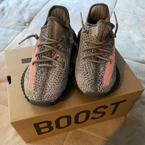 Yeezy boost 350 size 6.5 brand new never worn